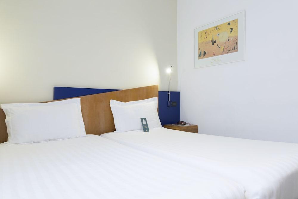 B&B Hotel Roma Tuscolana San Giovanni Esterno foto
