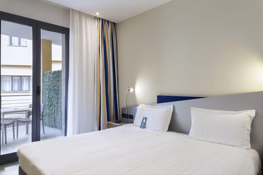 B&B Hotel Roma Tuscolana San Giovanni Esterno foto