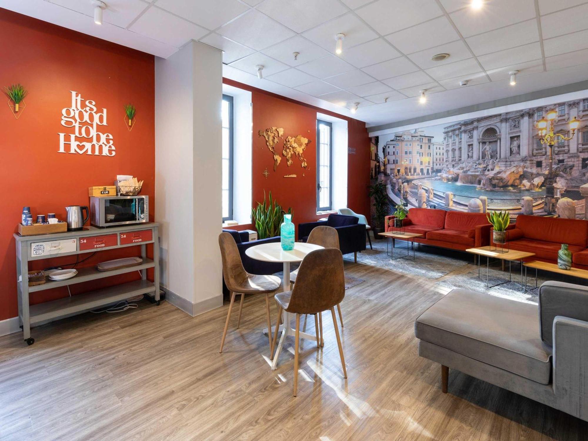 B&B Hotel Roma Tuscolana San Giovanni Esterno foto