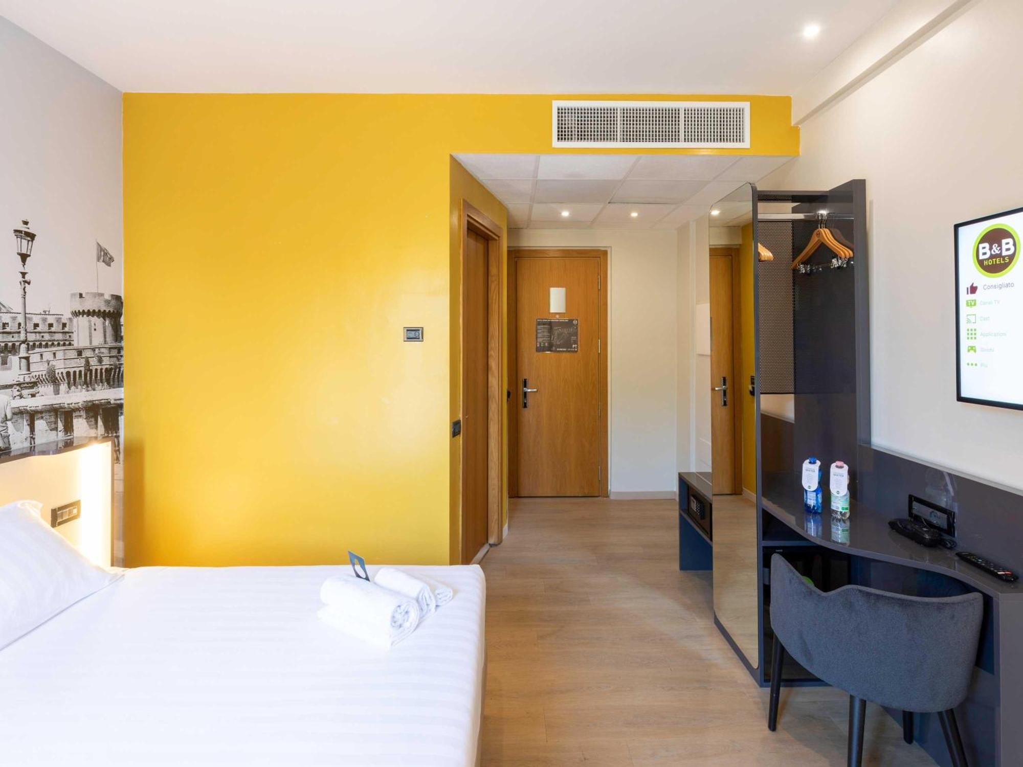 B&B Hotel Roma Tuscolana San Giovanni Esterno foto