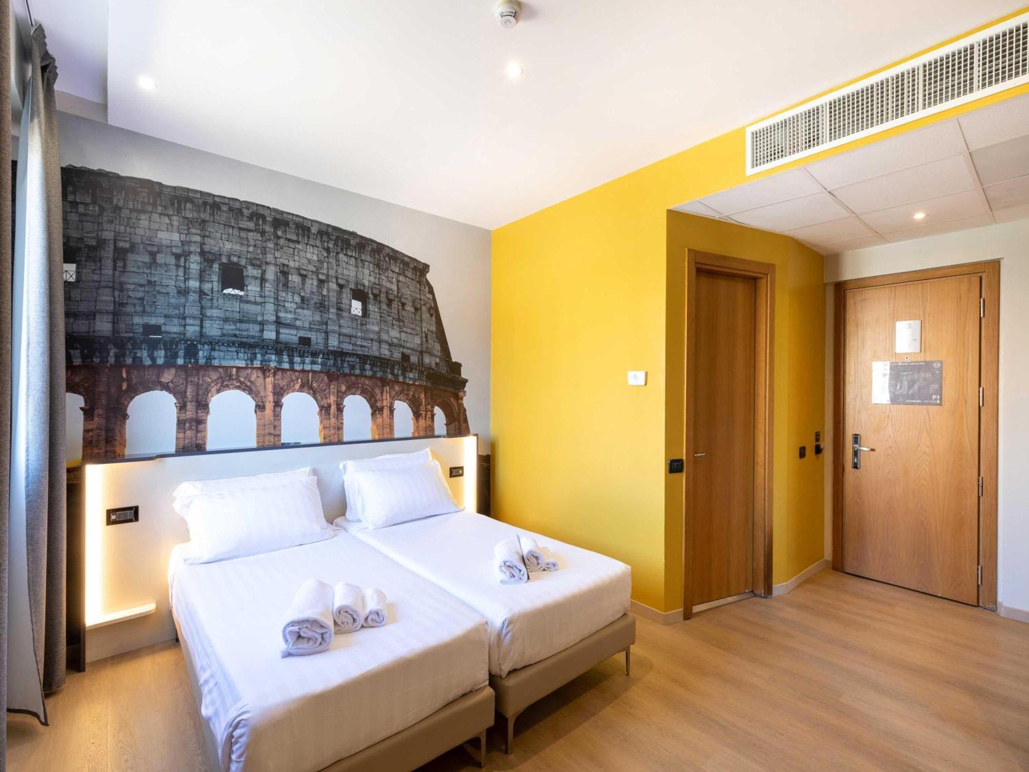 B&B Hotel Roma Tuscolana San Giovanni Esterno foto